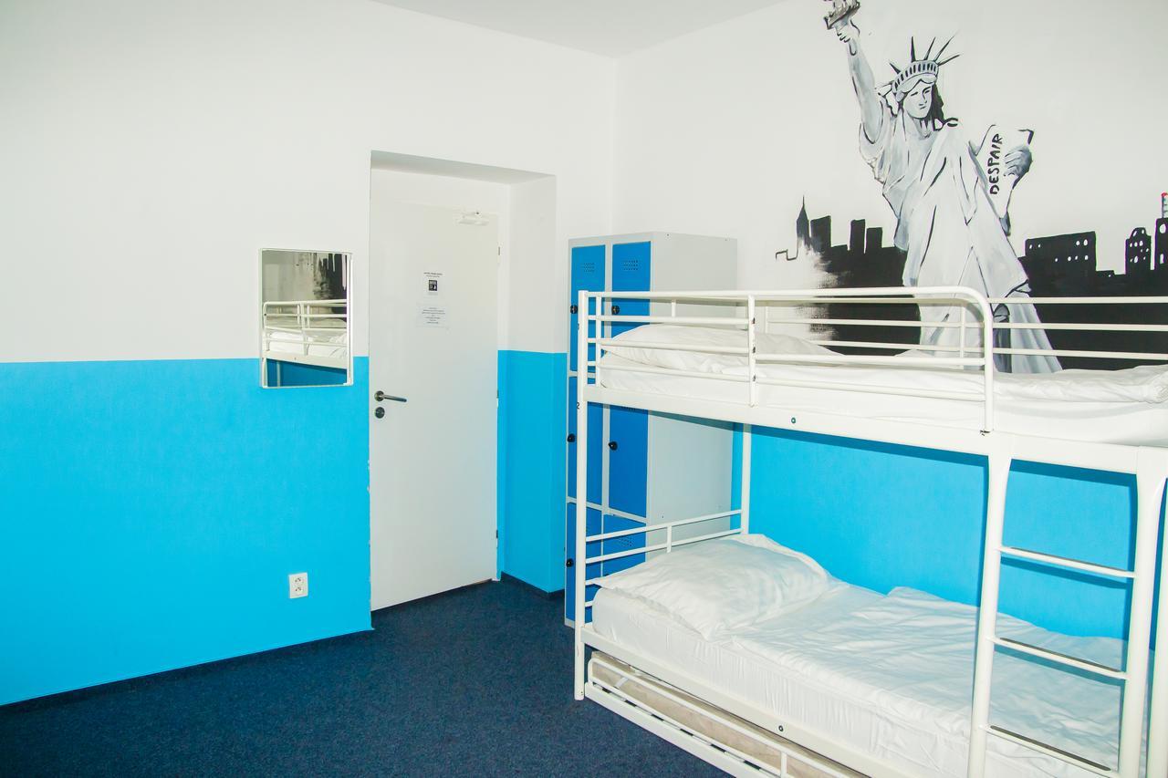 Hostel Franz Kafka Прага Екстериор снимка